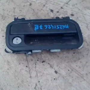 Rendeld meg most DAEWOO ESPERO Jobb első külső kilincsbontott alkatrész