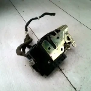 Biztonságos fizetés DAEWOO Evanda Bal első ajtó zárszerkezet mechanikus bontott alkatrész