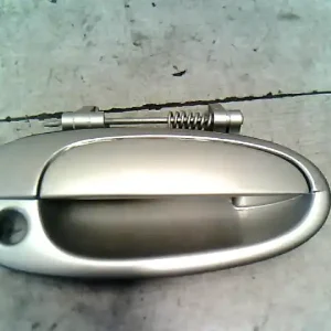 Kihagyhatatlan ajánlat DAEWOO Evanda Jobb első külső kilincsbontott alkatrész