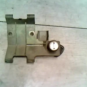 Vedd meg online DAEWOO FSO Jobb első ajtó dugózár bontott alkatrész