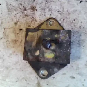 DAEWOO FSO Motortartó bak 1.9d bontott alkatrész Kedvezmény