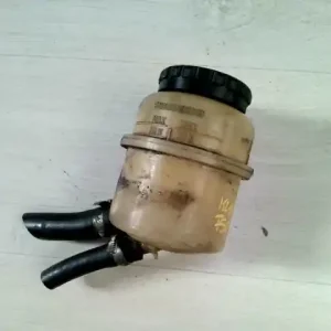 DAEWOO FSO Szervóolaj tartály bontott alkatrész Vásárlói kedvenc