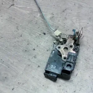 Korlátozott ajánlat DAEWOO KALOS Bal első ajtó zárszerkezet mechanikus 4 ajtós bontott alkatrész