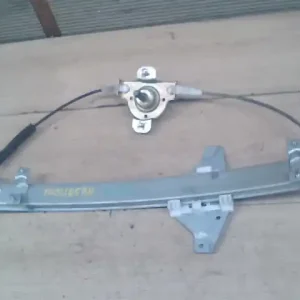 Azonnal elérhető DAEWOO KALOS Bal hátsó ablakemelő szerkezet mechanikus 5 ajtós bontott alkatrész