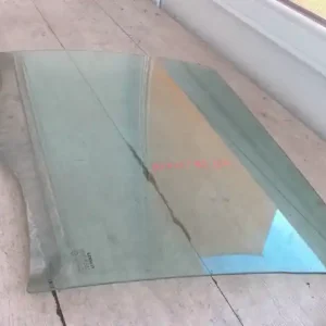 Végkiárusítás RENAULT LAGUNA 00-05 Bal hátsó ajtóüveg kombi bontott alkatrész