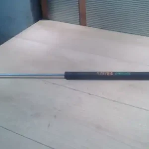 Végkiárusítás RENAULT LAGUNA 00-05 Csomagtérajtó kitámasztó teleszkóp pozíció független kombi bontott alkatrész