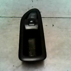 Alacsony ár RENAULT LAGUNA 00-05 Jobb hátsó ablakemelő kapcsoló bontott alkatrész