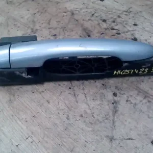 Vásárlói kedvenc RENAULT LAGUNA 00-05 Jobb hátsó külső kilincs bontott alkatrész