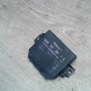 Árcsökkenés RENAULT LAGUNA 00-05 Pdc fej parkolássegítő szenzorbontott alkatrész