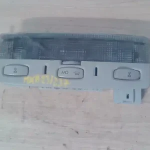 Végkiárusítás RENAULT LAGUNA 00-05 Utastér világítás első bontott alkatrész