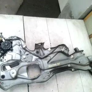 Alacsony ár RENAULT LAGUNA 98- Bal hátsó ablakemelő szerkezet elektromos + központi záras ajtózár,kombi bontott alkatrész