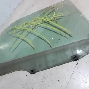 Akciós ár RENAULT LAGUNA 98- Jobb hátsó ajtóüveg kombibontott alkatrész