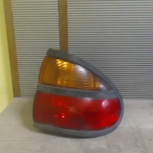 Árcsökkenés RENAULT LAGUNA 98- Jobb külső hátsó lámpa 5 ajtós bontott alkatrész