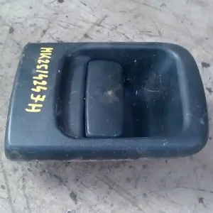 Vedd meg most RENAULT MASTER 03- Csomagtérajtó kilincs bontott alkatrész