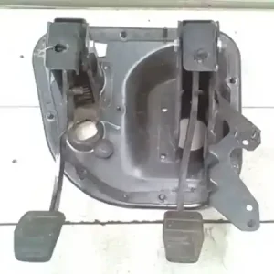 Bestseller RENAULT MASTER 03- Pedálbak bontott alkatrész