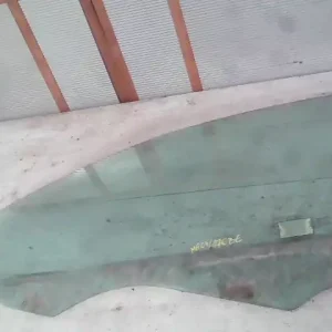 Ajánlat RENAULT MEGANE 02-05 Bal első ajtóüveg kombi kivitel bontott alkatrész