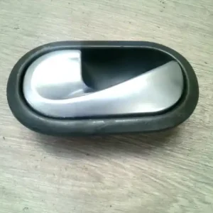 Vásárlói kedvenc RENAULT MEGANE 02-05 Bal első belső kilincs bontott alkatrész