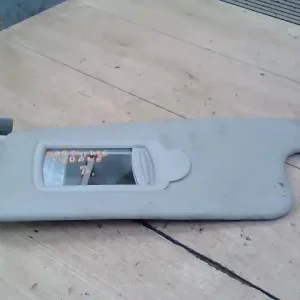 Végkiárusítás RENAULT MEGANE 02-05 Bal napellenző bontott alkatrész