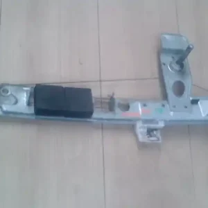 Árcsökkenés RENAULT MEGANE 02-05 Jobb hátsó ablakemelő szerkezet mechanikus 5 ajtós bontott alkatrész