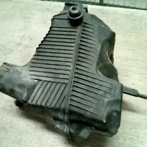 Vedd meg online RENAULT MEGANE 02-05 Légszűrőház 1.5 d bontott alkatrész