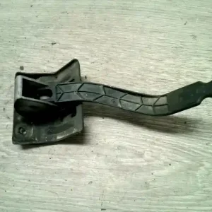 Árcsökkenés RENAULT MEGANE 05-08 Motorháztető nyitó kar bontott alkatrész