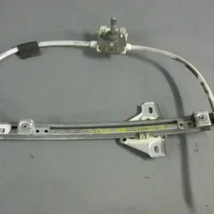 Vedd meg online RENAULT MEGANE 95-99 Bal hátsó ablakemelő szerkezet mechanikus bontott alkatrész