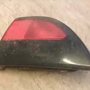 Ajánlat RENAULT MEGANE 95-99 Jobb belső hátsó lámpa bontott alkatrész