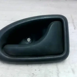 Utolsó esély RENAULT MEGANE 95-99 Jobb hátsó belső kilincs 5 ajtós bontott alkatrész