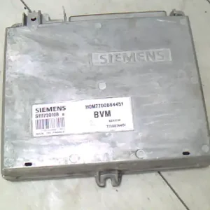 Alacsony ár RENAULT MEGANE 95-99 Motorvezérlő egység ecu pcm modul bontott alkatrész