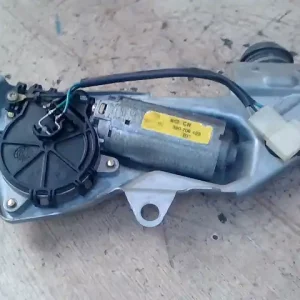 Vedd meg most RENAULT MEGANE 99-02 Ablaktörlő motor hátsó 5 ajtós bontott alkatrész