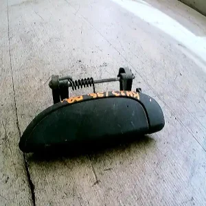 Végkiárusítás RENAULT MEGANE 99-02 Bal első külső kilincs bontott alkatrész