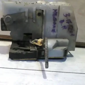 Végkiárusítás RENAULT MEGANE 99-02 Bal hátsó ajtó zárszerkezet központi záras bontott alkatrész