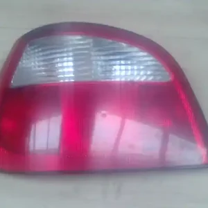 Vásárlói kedvenc RENAULT MEGANE 99-02 Bal hátsó lámpa 5 ajtós bontott alkatrész