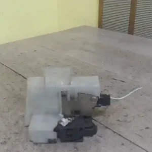 Vedd meg online RENAULT MEGANE 99-02 Jobb első ajtó zárszerkezet központizáras 4 ajtós, sedan bontott alkatrész