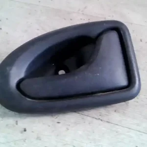 Vedd meg most RENAULT MEGANE 99-02 Jobb első belső kilincs bontott alkatrész