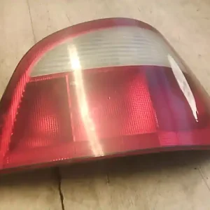 Akciós ár RENAULT MEGANE 99-02 Jobb hátsó lámpa 5 ajtós bontott alkatrész