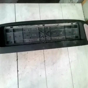 Vásárlói kedvenc RENAULT MEGANE SCENIC 97-99 Rendszámtábla tartó bontott alkatrész