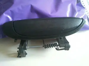 Alacsony ár RENAULT MEGANE SCENIC 99-03 Bal első külső kilincsbontott alkatrész