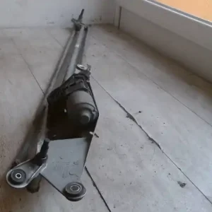 Vedd meg online RENAULT Modus 2008.04.01- Ablaktörlő mechanika motorral első bontott alkatrész