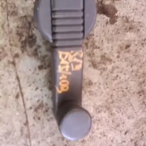 Utolsó esély RENAULT R19 92- Ablak tekerő kar bontott alkatrész