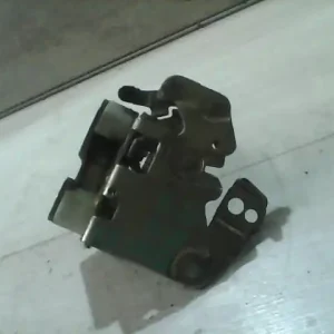 Ajánlat RENAULT R9 Bal hátsó ajtó zárszerkezet mechanikus bontott alkatrész