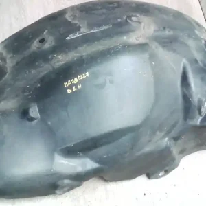 Utolsó esély RENAULT SCENIC 03-06 Bal első hátsó kerékjárati dobbetét bontott alkatrész