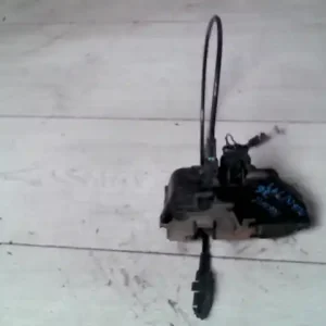 Ajánlat RENAULT SCENIC 03-06 Jobb első ajtó zárszerkezet központizáras bontott alkatrész