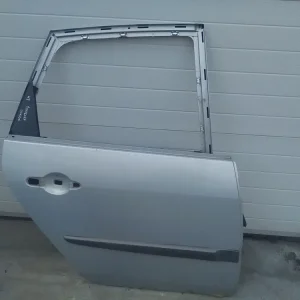 Ajánlat RENAULT SCENIC 03-06 Jobb hátsó ajtó. bontott alkatrész