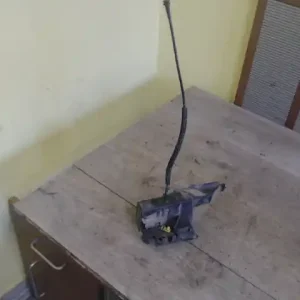 Akció RENAULT THALIA 02.03-08.10 Bal első ajtó zárszerkezet mechanikus 4 ajtós bontott alkatrész