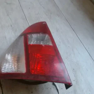 Vásárlói kedvenc RENAULT THALIA 02.03-08.10 Bal hátsó lámpa bontott alkatrész