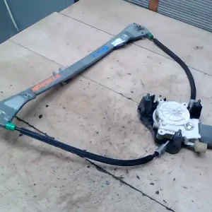 Árcsökkenés RENAULT THALIA 02.03-08.10 Jobb első ablakemelő szerkezet elektromos bontott alkatrész