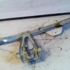 Akció RENAULT THALIA 02.03-08.10 Jobb hátsó ablakemelő szerkezet mechanikus bontott alkatrész