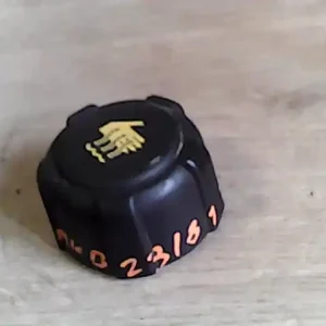 Végkiárusítás RENAULT THALIA 02.03-08.10 Kiegyenlítőtartály sapka bontott alkatrész