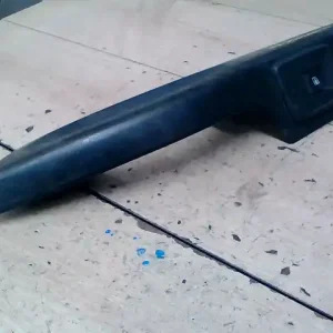 Akció RENAULT Trafic 2014.05.01-2021.11.01 Jobb első ablakemelő kapcsoló bontott alkatrész